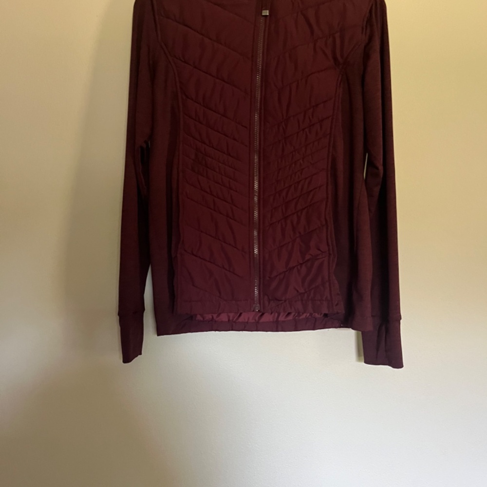 Maroon spring jacket - Picture 2 of 2
